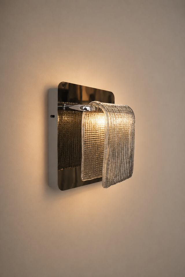 Veltrune Wall Light