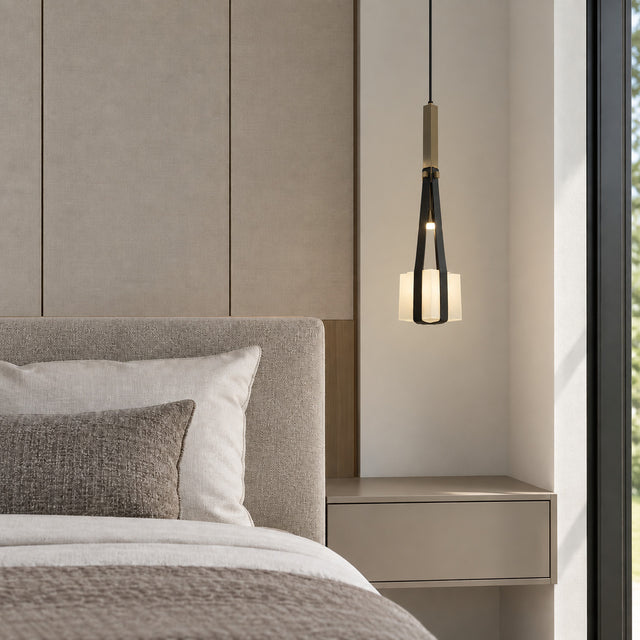 Tressel Pendant Light