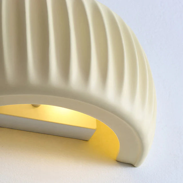 Luma Ridge Wall Light