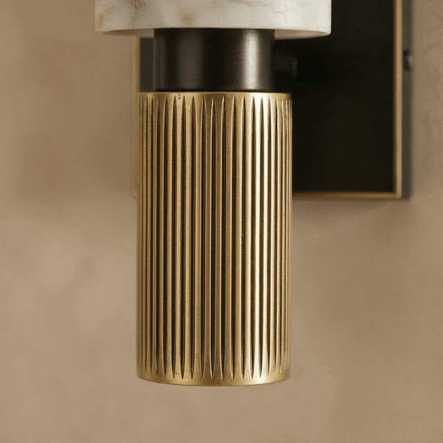 Eterna Wall Light