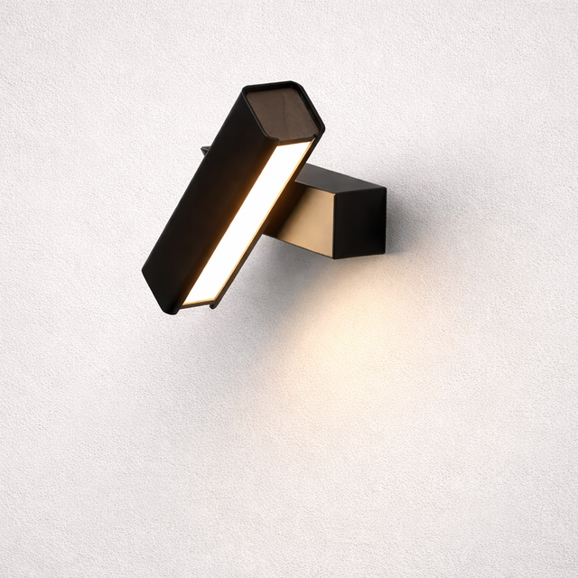 Vortiq Adjustable Wall Light